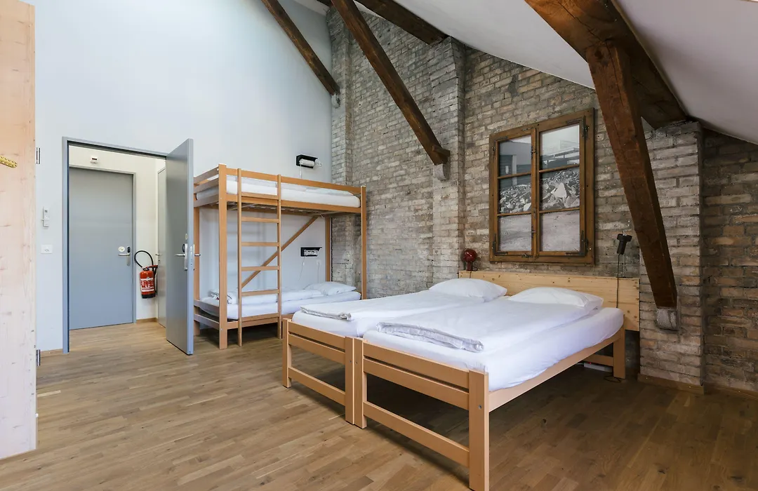 Depot 195 - Hostel Winterthur-1