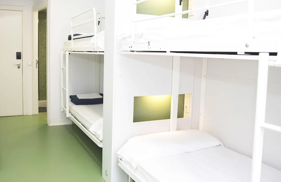 Sant Jordi Hostels Sagrada Familia-1