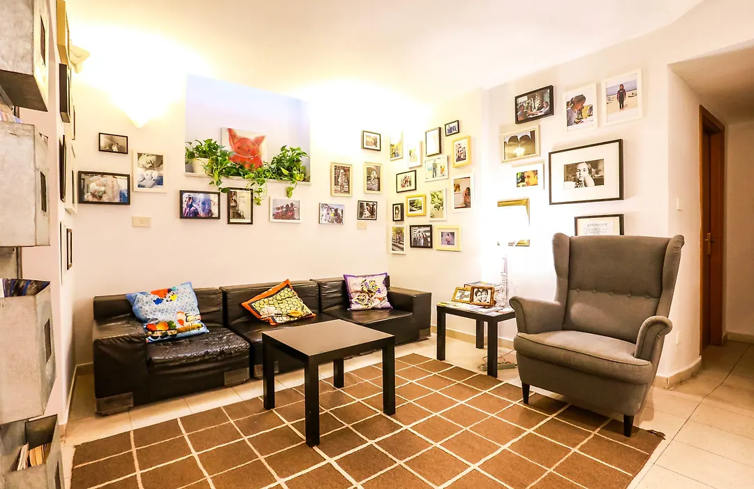 The Beehive Hostel-1