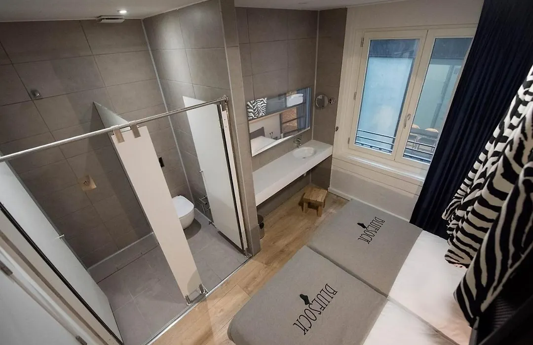 Room Gran Via-1