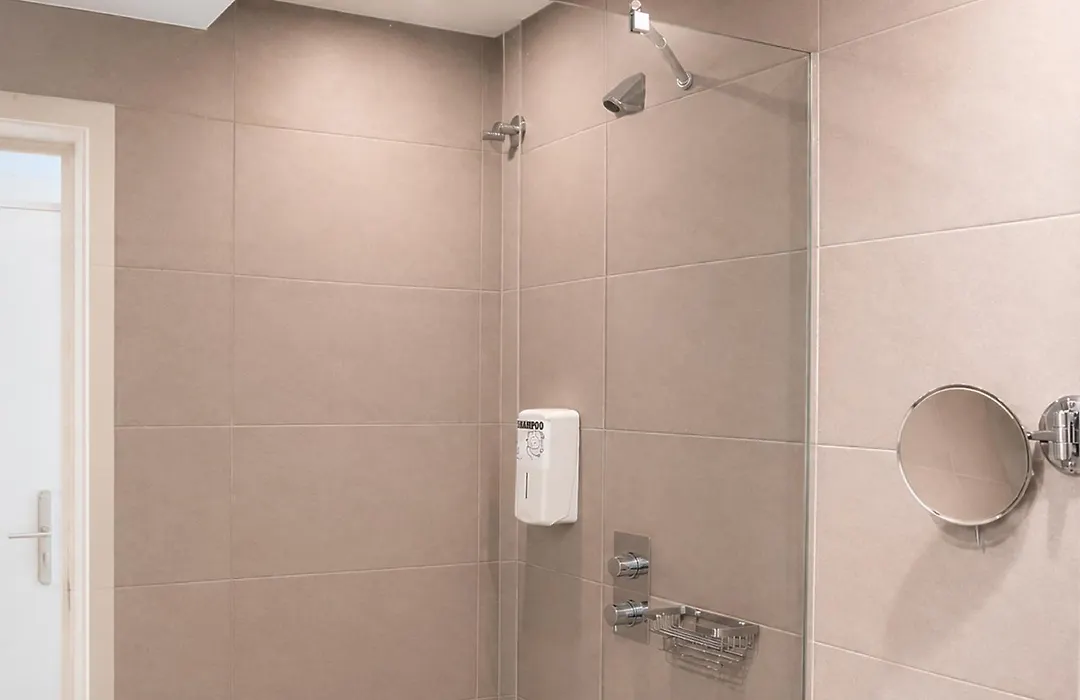 Room Lisboa-1