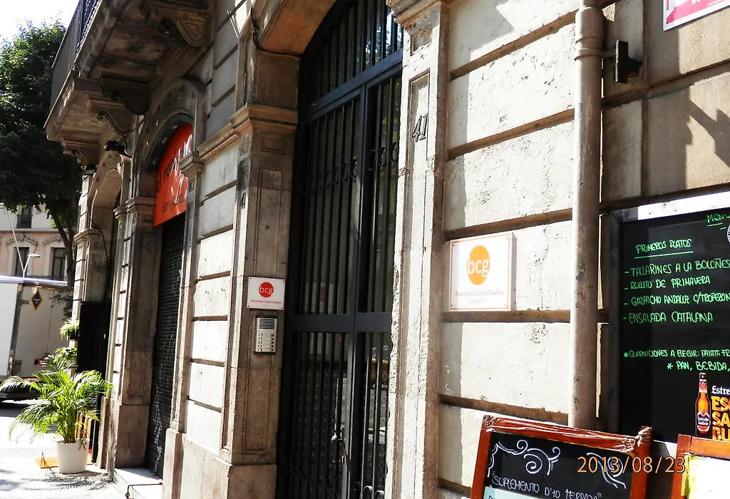 Barcelona Central Garden Hostal-1