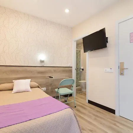 Hostal Art Madrid-3