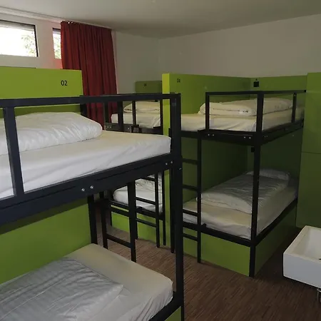 United Hostel Frankfurt City Center-3