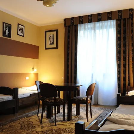 Hostel Deco-2