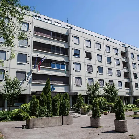 Hostel DIC-2