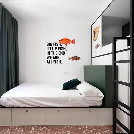 2060 The Newton Hostel-3