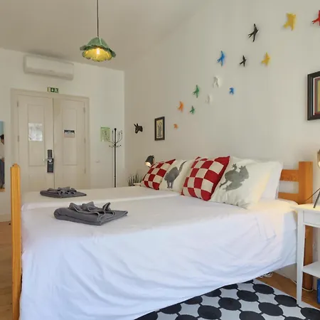 Lisbon Lounge Hostel-2