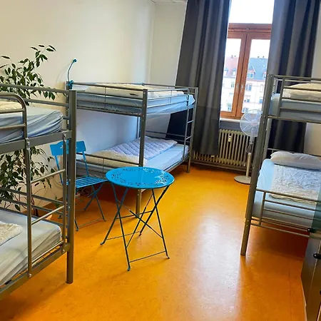 Steffis Hostel Heidelberg-3