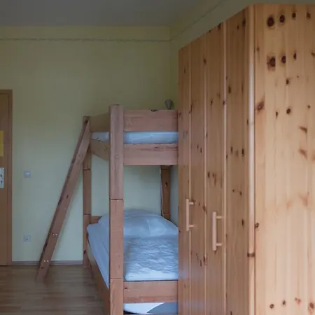 Hostel Louise 20-2