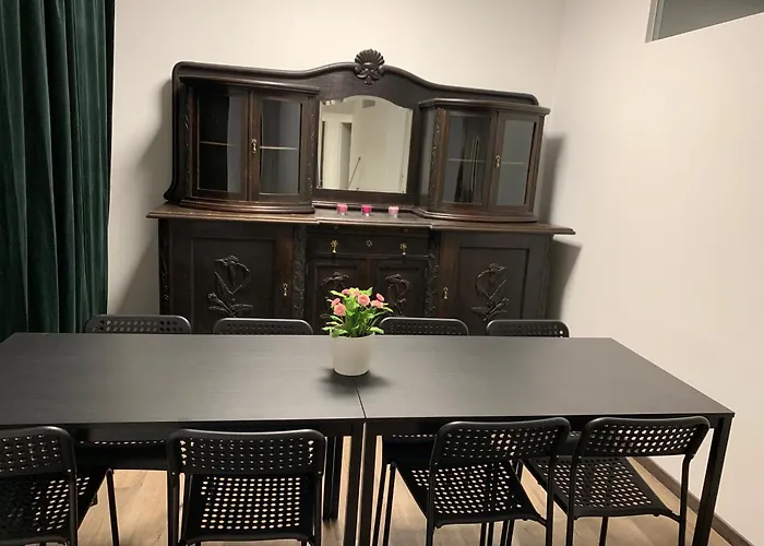 Central Private Rooms In Popular Neighborhood Köln