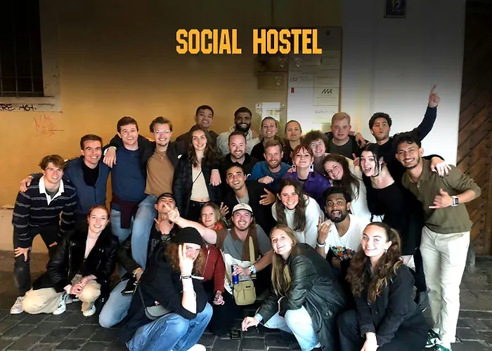 Hostel Onefam Miru Prag