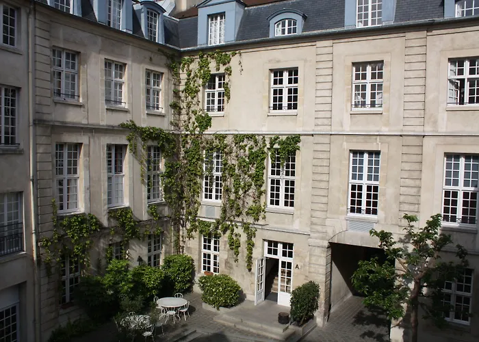 MIJE MARAIS Hostel Paris