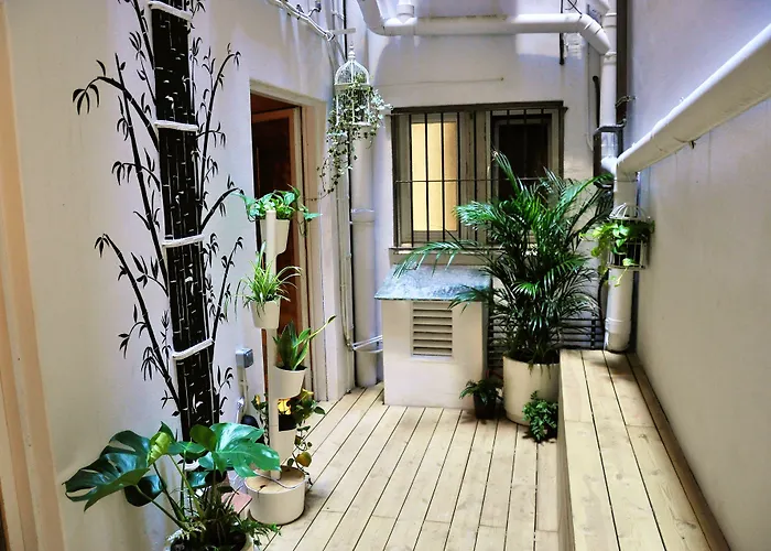 Hostel Bird House Barcelona