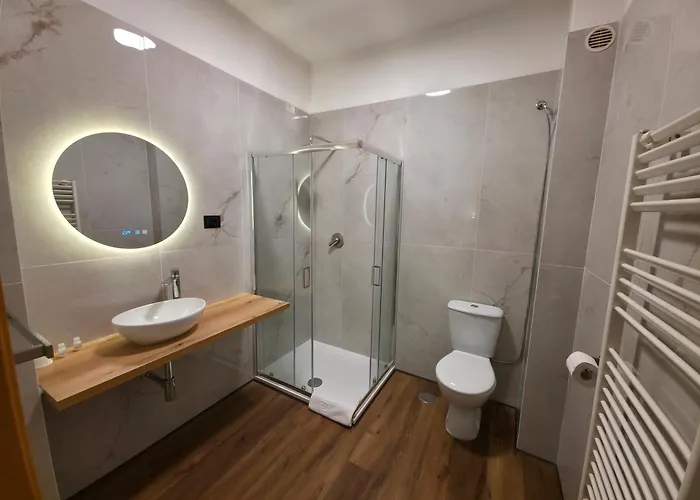 Hostel Ah Roma